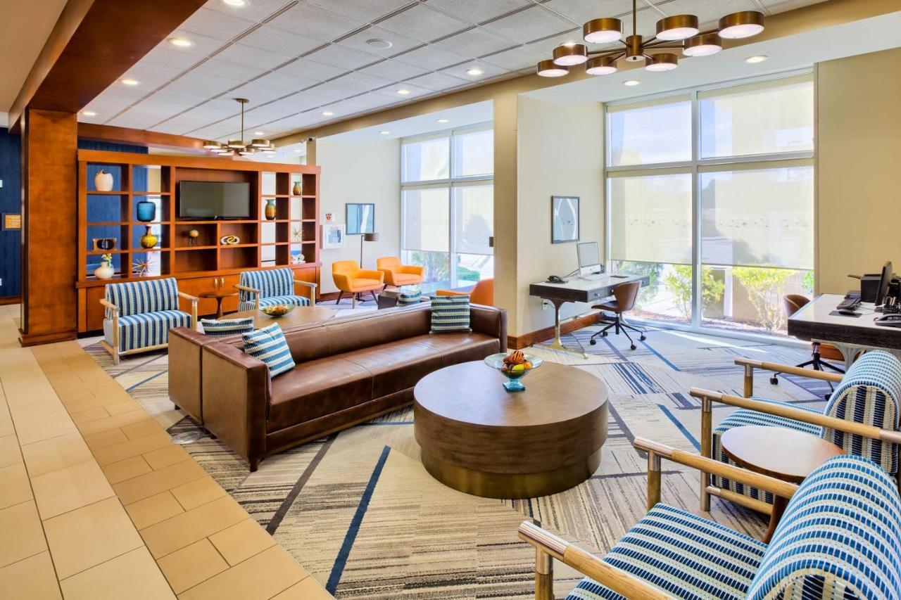 Four Points By Sheraton Raleigh Durham Airport Моррисвилл Экстерьер фото
