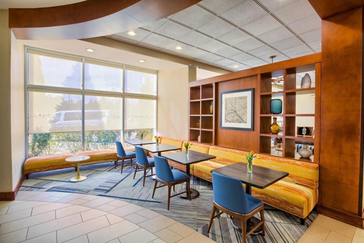 Four Points By Sheraton Raleigh Durham Airport Моррисвилл Экстерьер фото