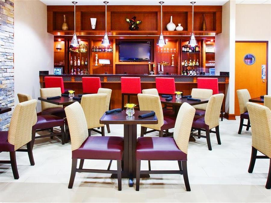Four Points By Sheraton Raleigh Durham Airport Моррисвилл Экстерьер фото
